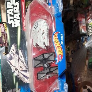 Star Wars Die-Cast Vehicle Set - Red and Black